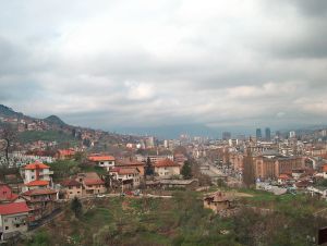 Bild vergrößern: Blick ber Sarajevo