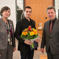Prof. Franziska Scheffler, Stipendiat Rainer Hofbauer und Oberbürgermeister Dr. Lutz Trümper