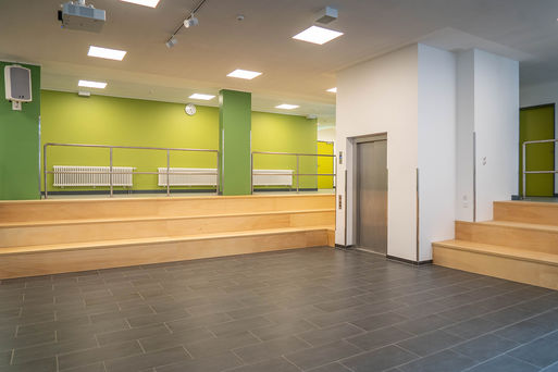 Auch das Foyer der Grundschule Diesdorf ist in einem angenehmen grün gestaltet