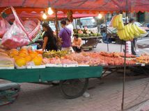 Bild vergrößern: Harbin Markt1