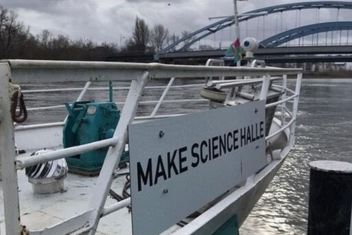 Bild vergrößern: Bürgerforschungsschiff MS Make Science