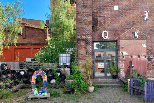 Q.-Hof