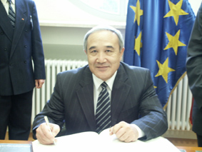 Ison Mustafayew, Usbekistan, 29. September 2003
