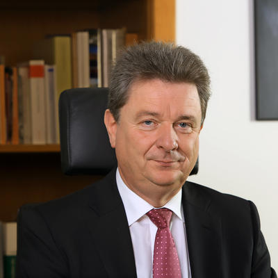 Oberbürgermeister Dr. Lutz Trümper
