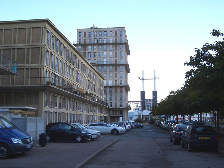 Le Havre_Wohnhochhaus typische Perret-Architektur