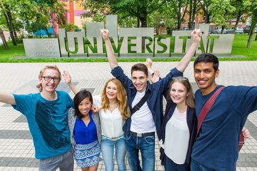 Bild vergrößern: Studieren an der OVGU