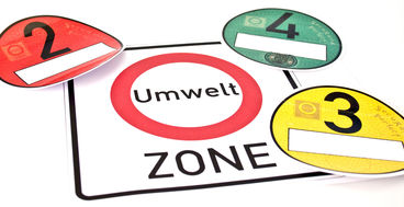 Plaketten fr Umweltzone - Feinstaubplaketten_Fotolia_euthymia.jpg © euthymia - Fotolia