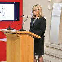 Sozialbeigeordnete Simone Borris bei ihrer Ansprache