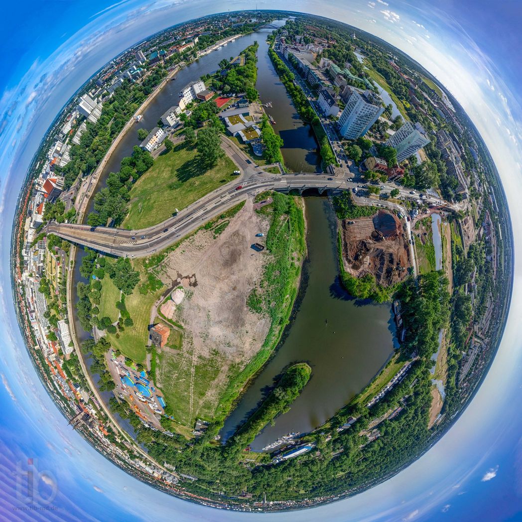Little Planet von den Luftaufnahmen im Juni 2018
