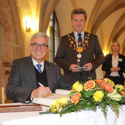 Rheinland-Pfalz' Staatsminister Roger Lewentz mit OB Dr. Lutz Trümper