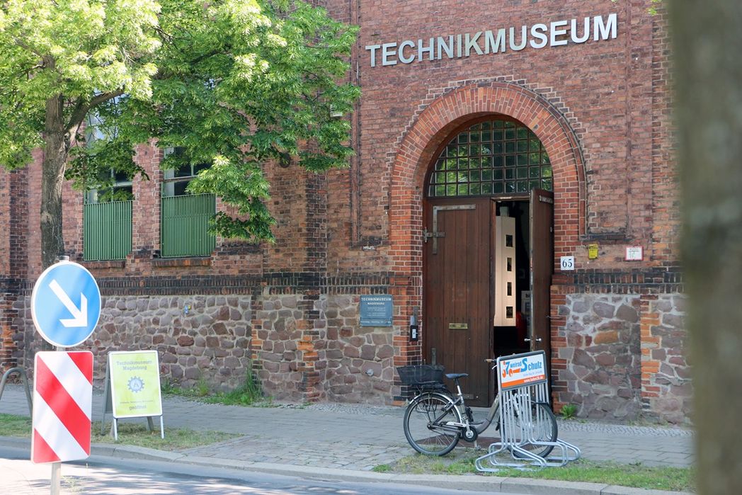 Das Technikmuseum in der Außenansicht © Landeshauptstadt Magdeburg
