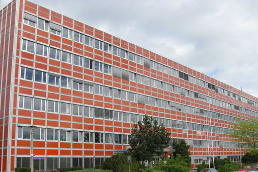 Sozial- und Wohnungsamt Magdeburg in der Gebäudeansicht