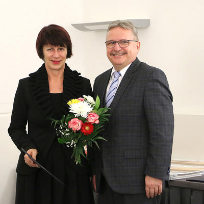 Carmen Niebergall und Bürgermeister Klaus Zimmermann