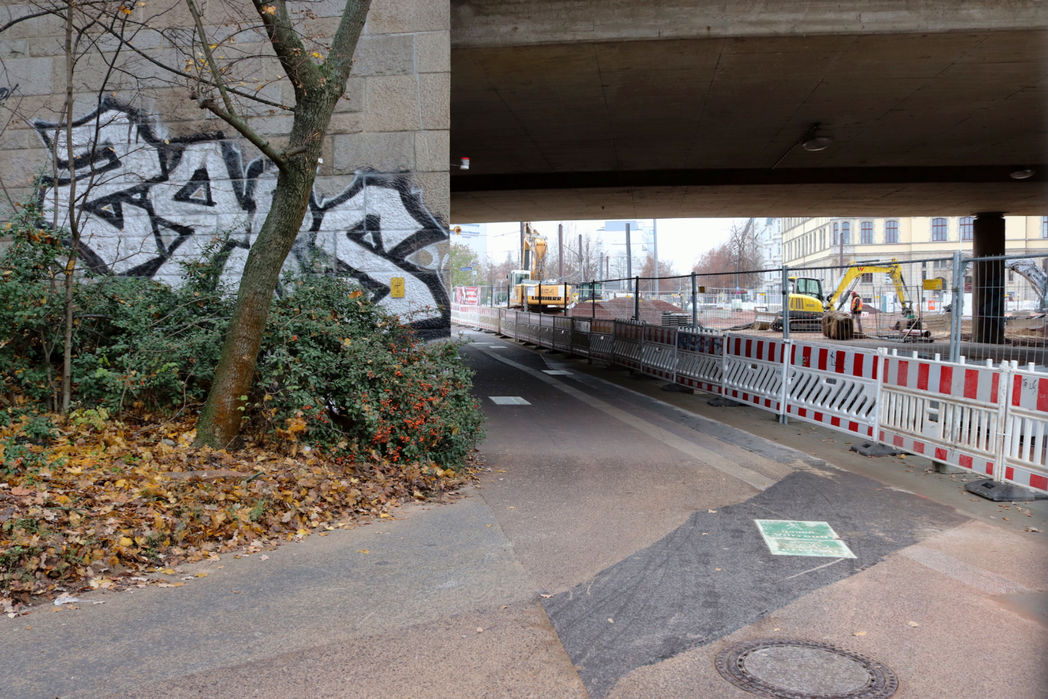 Geh- und Radweg unter der Magdeburger Ringbrücke, 12/19