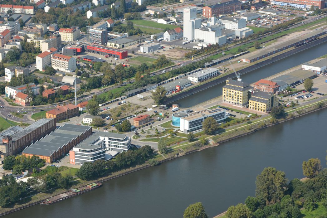 Bild vergrößern: Wissenschaftshafen Luftbild