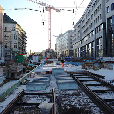 Gleisbau in Richtung Otto-von-Guericke-Straße, 11/2020