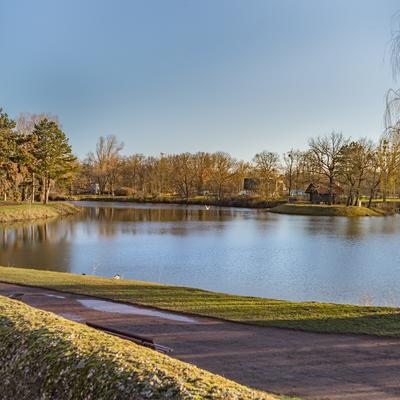 Adolf-Mittag-See im Stadtpark Rotehorn in Magdeburg