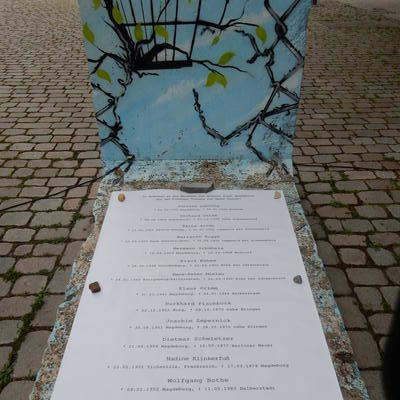Umsetzungsvorschlag für die Gedenktafel der Magdeburger Maueropfer