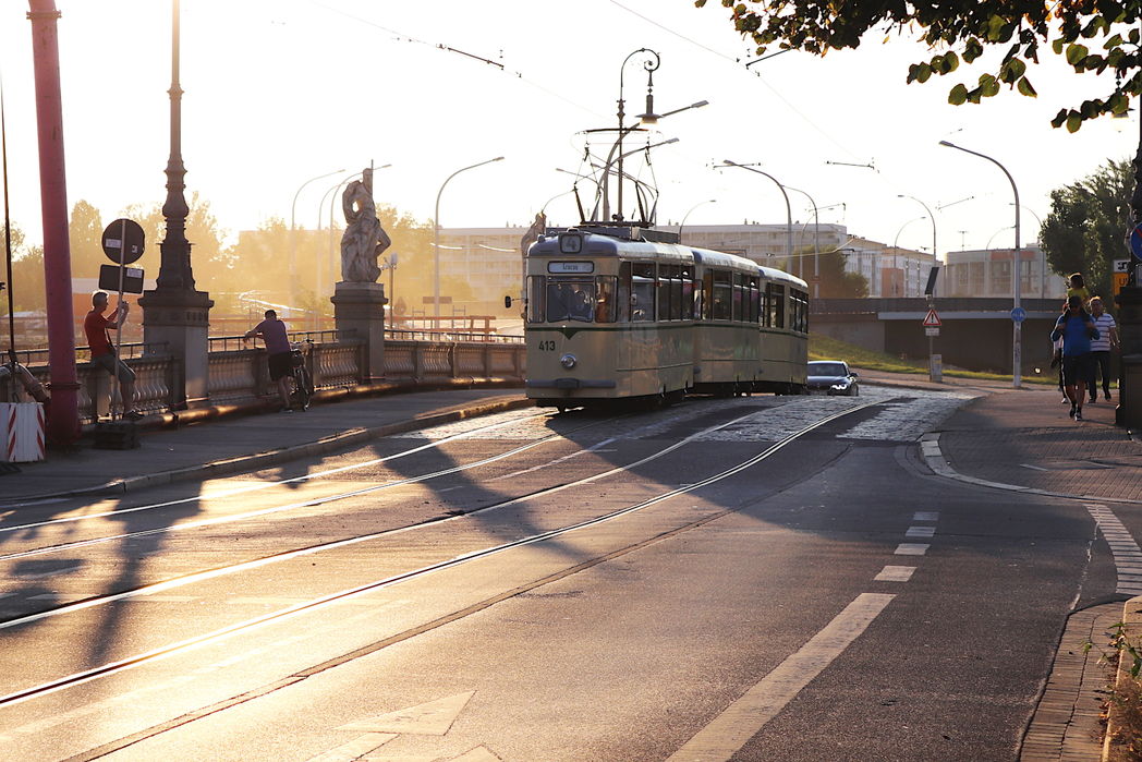Historische Straßenbahn auf der Zollbrücke, 09/21
