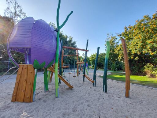 Bild vergrößern: SP026 Spielplatz Fliedergrund