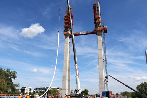 Bild vergrößern: Das erste Seil ist rund 50 Meter lang. 05/22