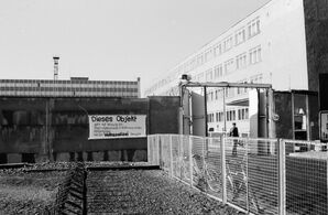 Bild vergrößern: Quelle: Dokumentationszentrum des Bürgerkomitees Magdeburg e.V., Sammlungsbestand (Foto: Reiner Krauße)