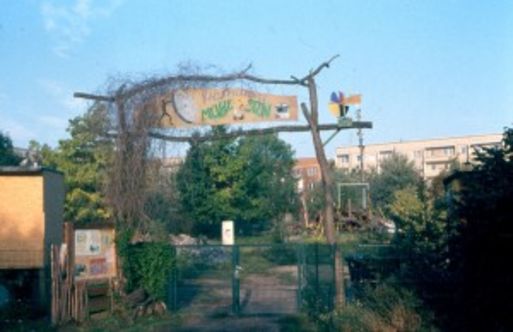 Bild vergrößern: Bauspielplatz Mühlstein