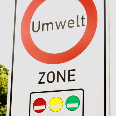 Bild vergrößern: Umweltzone Quelle: Gisela Peter pixelio.de