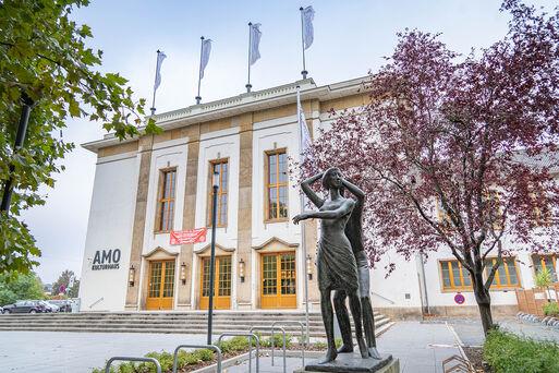 Bild vergrößern: AMO Kulturhaus
