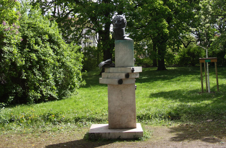 Denkmal Lazare Carnot © MMKT