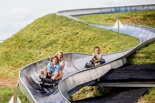 Bild vergrößern: Elbauenpark Sommerodelbahn