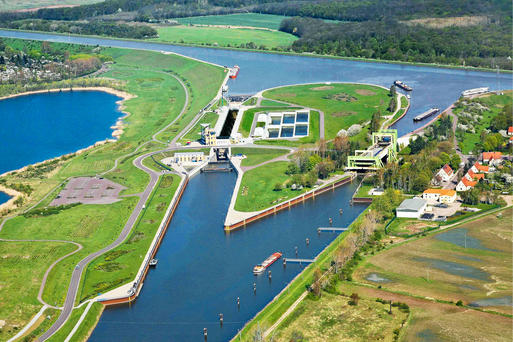 Öffentliche Führungen am Wasserstrassenkreuz ©Werner Klapper