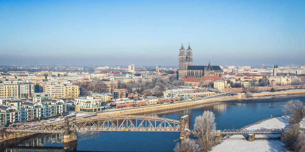 Luftbild Magdeburg Winter ©www.magdeburger-platte.de