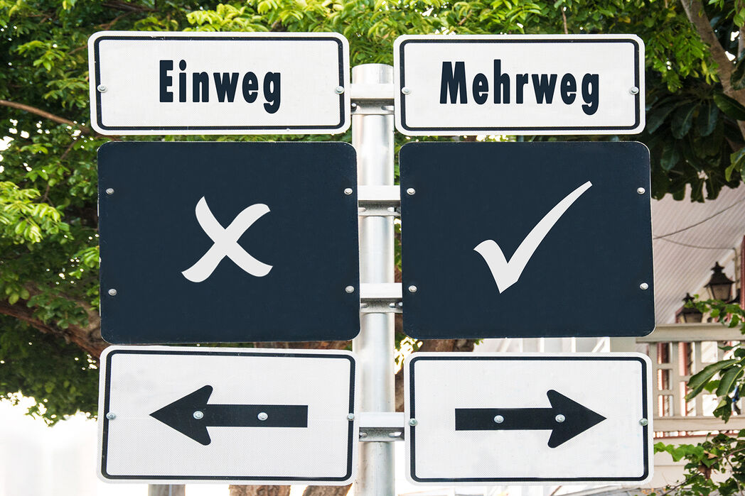 Mehrweg statt Einweg © Thomas Reimer - stock.adobe.com
