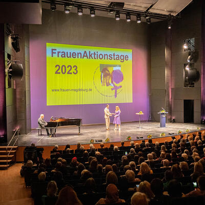 Kultureller Beitrag zum Frauentag 2023 im Magdeburger Opernhaus