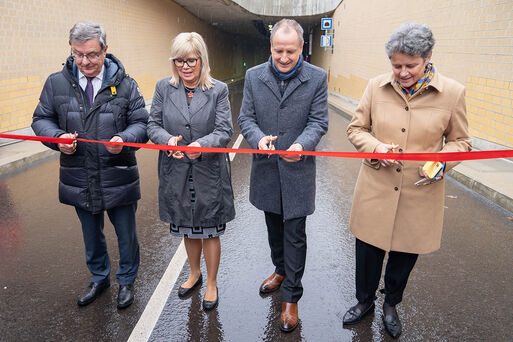 Dr. Trümper, Oberbürgermeisterin Simone Borris, Dr. Schenkel, Dr. Hyskens