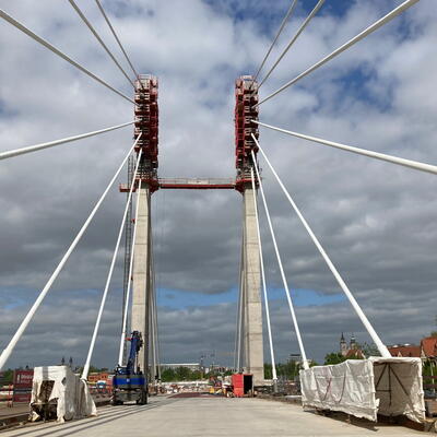 Pylone der Kaiser-Otto-Brücke, 05/23