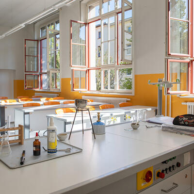 Chemieraum der sanierten Goethe-Schule in Magdeburg Sudenburg
