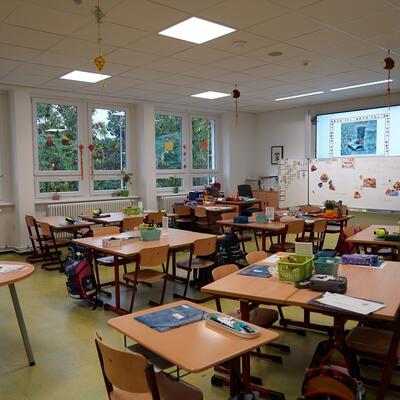 Klassenraum der sanierten Grundschule "Am Fliederhof"
