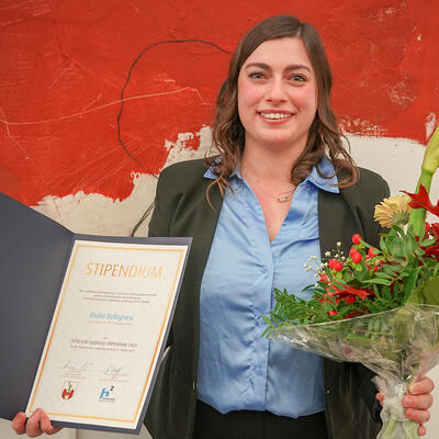 Otto-von-Guericke-Stipendiatin Giulia Bolognesi freut sich über ihr Stipendium.