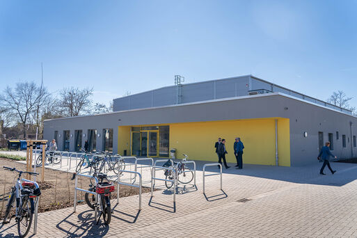 Bild vergrößern: Neue Sporthalle Zielitzer Straße