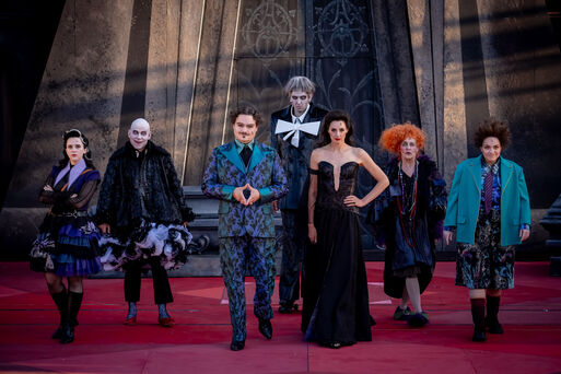 Bild vergrößern: The Addams Family