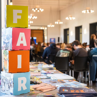 Bild vergrößern: Fairtrade-Schülerakademie in Magdeburg