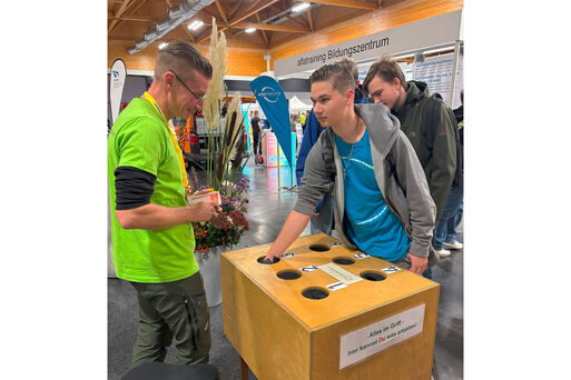 Bild vergrößern: Tastbox auf der Messe Perspektiven