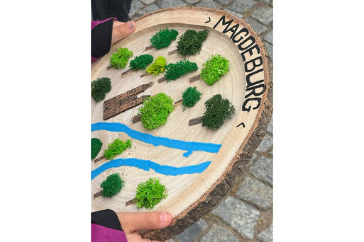 Bild vergrößern: 30 Jahre Mein Baum für Magdeburg 2025_25